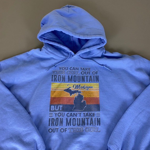 Iron Mountain Hoodie Michigan Girl Womens 2XL Blue Gildan Heavy Blend Sweatshirt - Picture 3 of 13